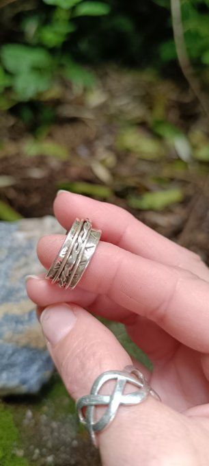 Bague à mantra